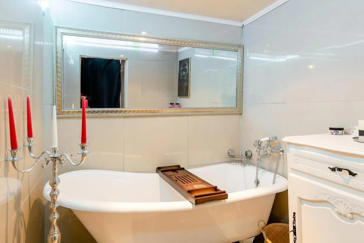 Casa vacanze Havre De Paix Avignon Avec Jacuzzi & Sauna
